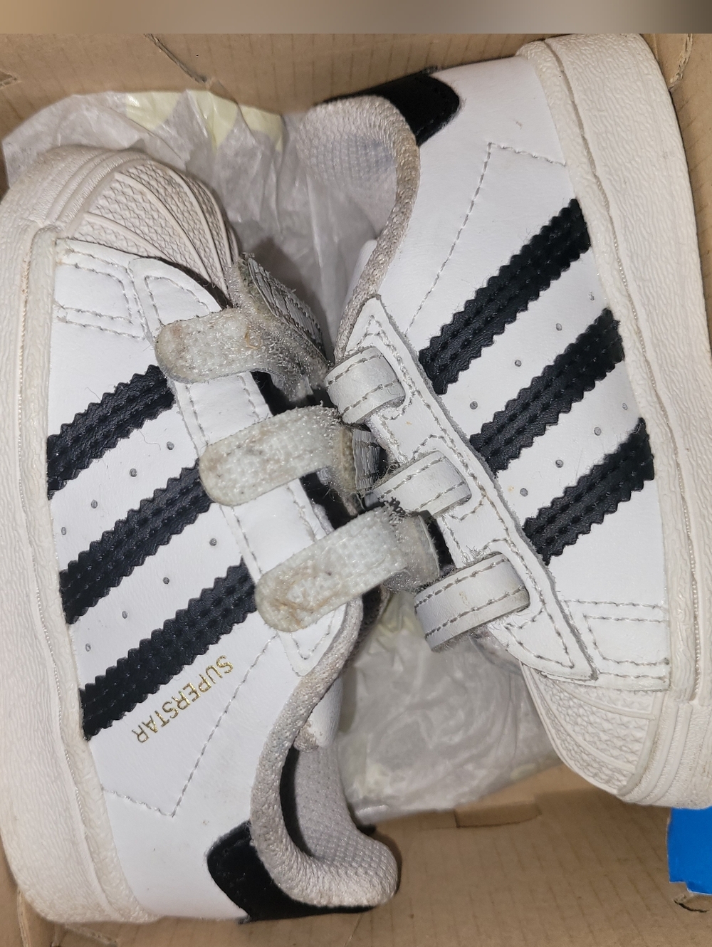 Kids White and Black Superstar Sneakers - Classic Shell Toe